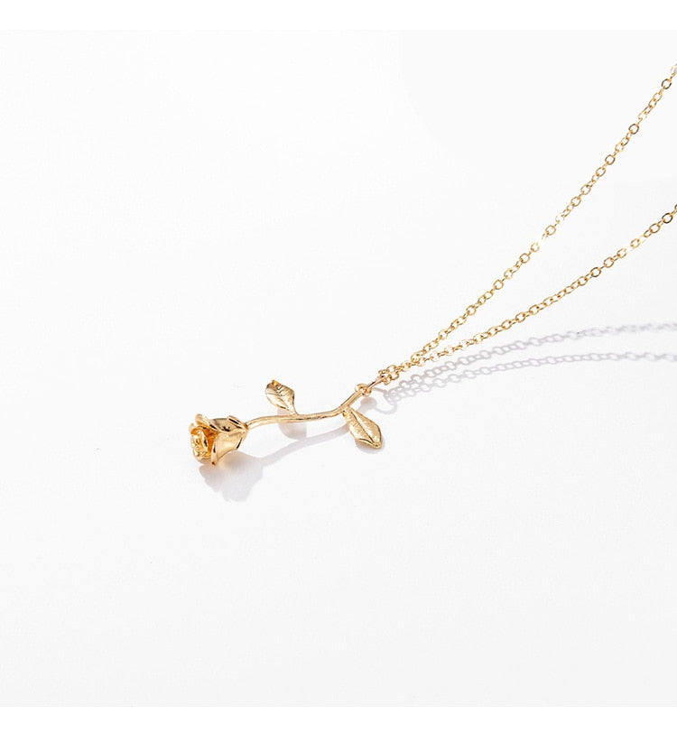 Halskette Mit Rosenanhänger-Bella Webshop