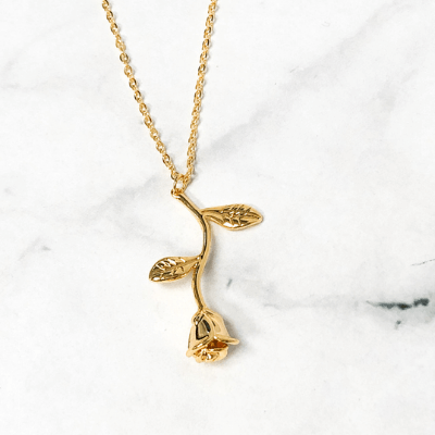 Halskette Mit Rosenanhänger-Bella Webshop