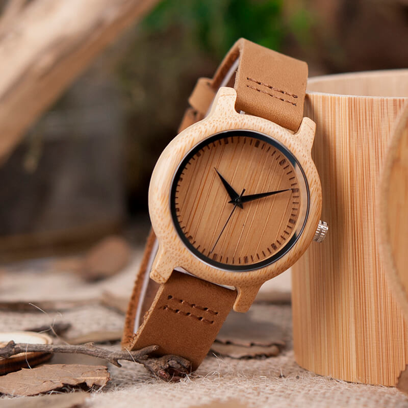 Hölzerne Uhr-Bella Webshop