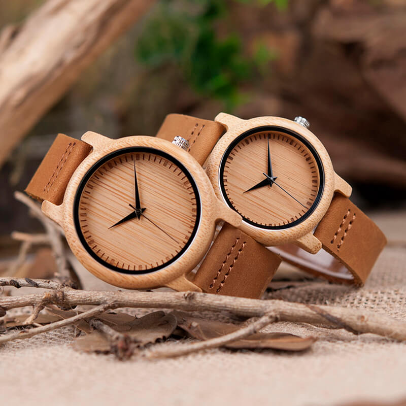 Hölzerne Uhr-Bella Webshop