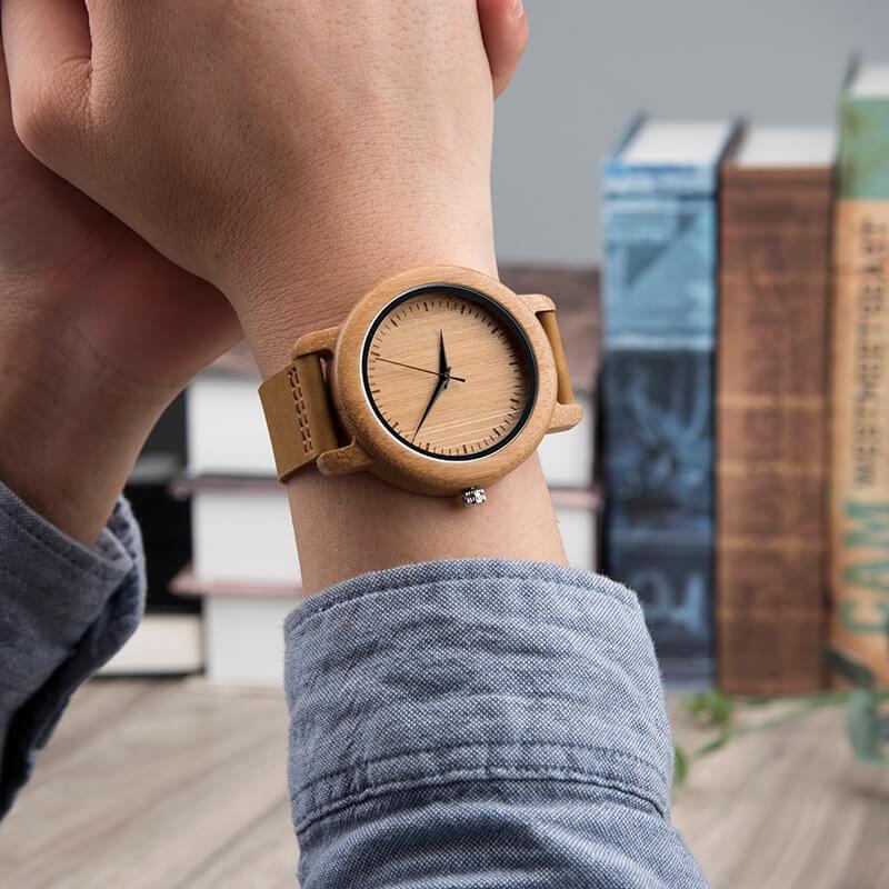 Hölzerne Uhr-Bella Webshop