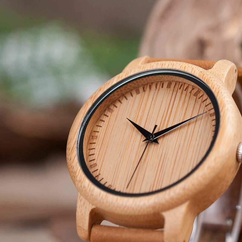 Hölzerne Uhr-Bella Webshop