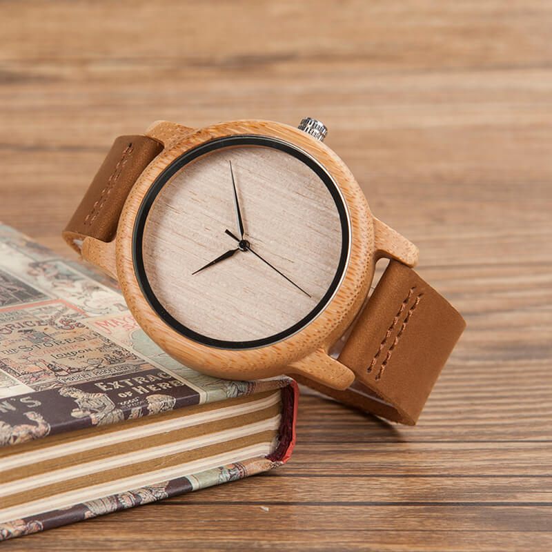 Hölzerne Uhr-Bella Webshop
