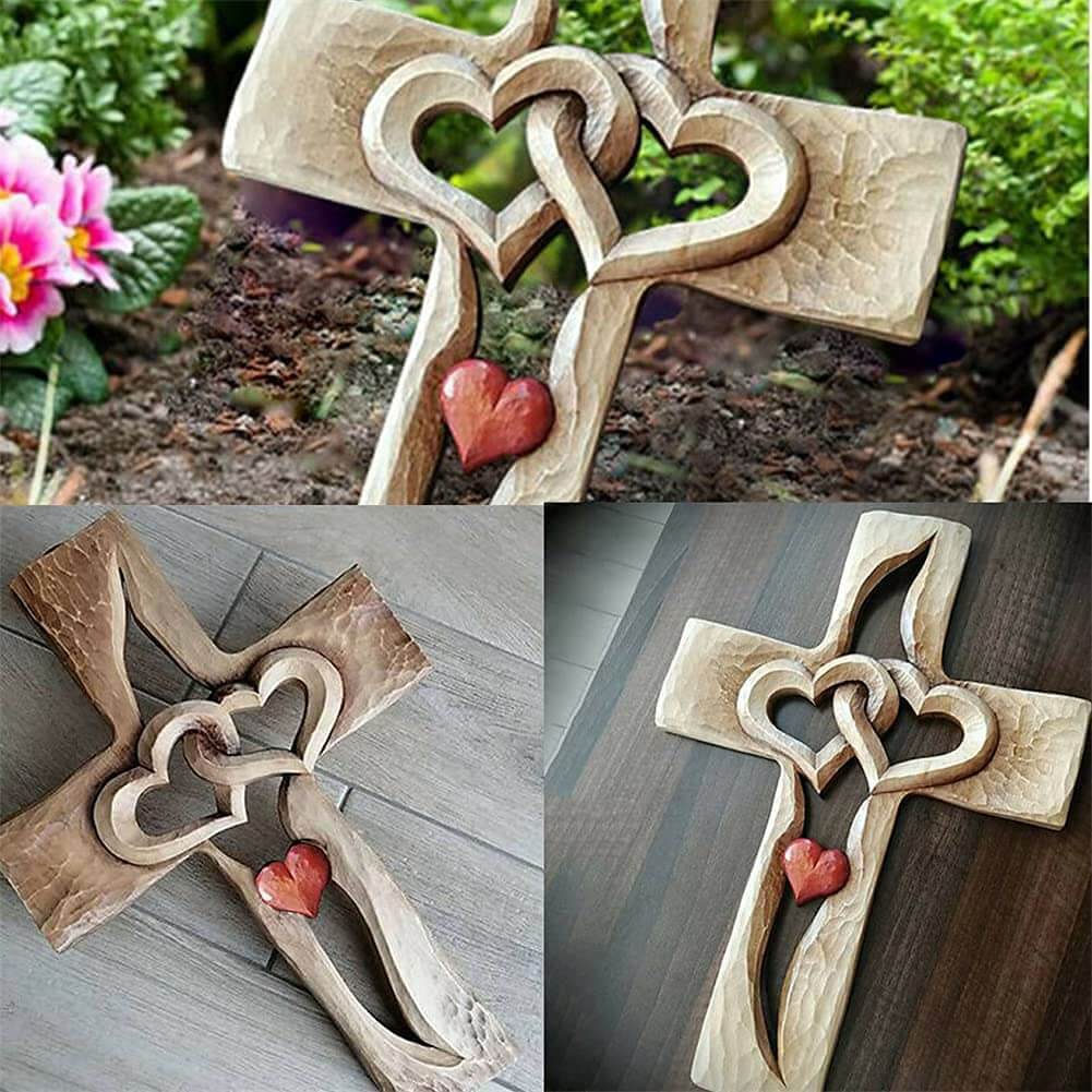 Ineinander Verschlungene Herzen | Geschnitztes Holzkreuz-Bella Webshop
