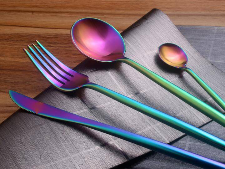 Regenbogen-Besteck-Set (4 Teile)-Bella Webshop
