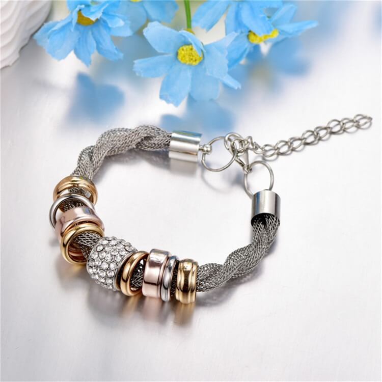 Verschlungener Ring Akzent Armband-Bella Webshop
